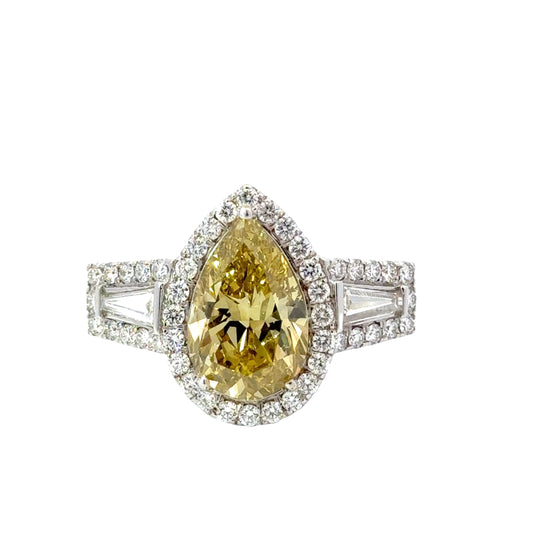 Elegant Yellow Diamond Ring - C14895