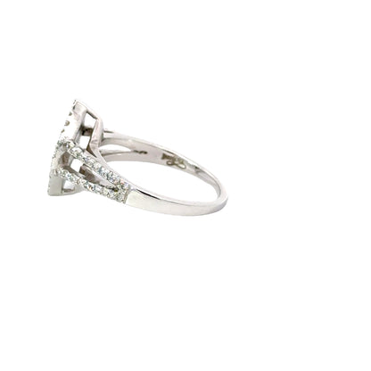 Elegant Diamond Ring - B61366