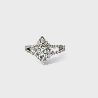 Elegant Diamond Ring - B61366